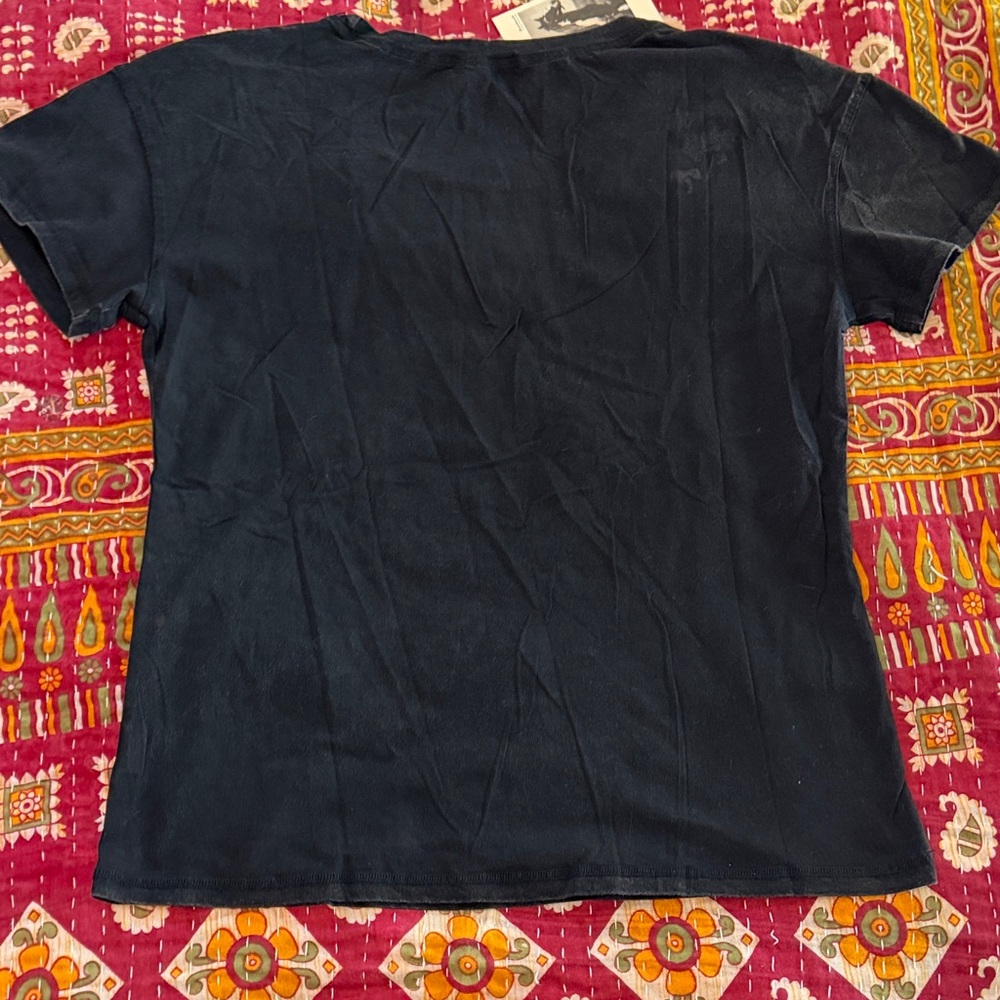 Montana West Black Short Sleeve Tee with Subtle Floral Cross Graphic - Picture 6 of 8